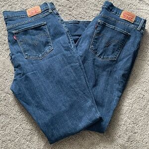 Levi's Classic Straight Leg 32 Blue Denim Jeans Lot of 2 Womens